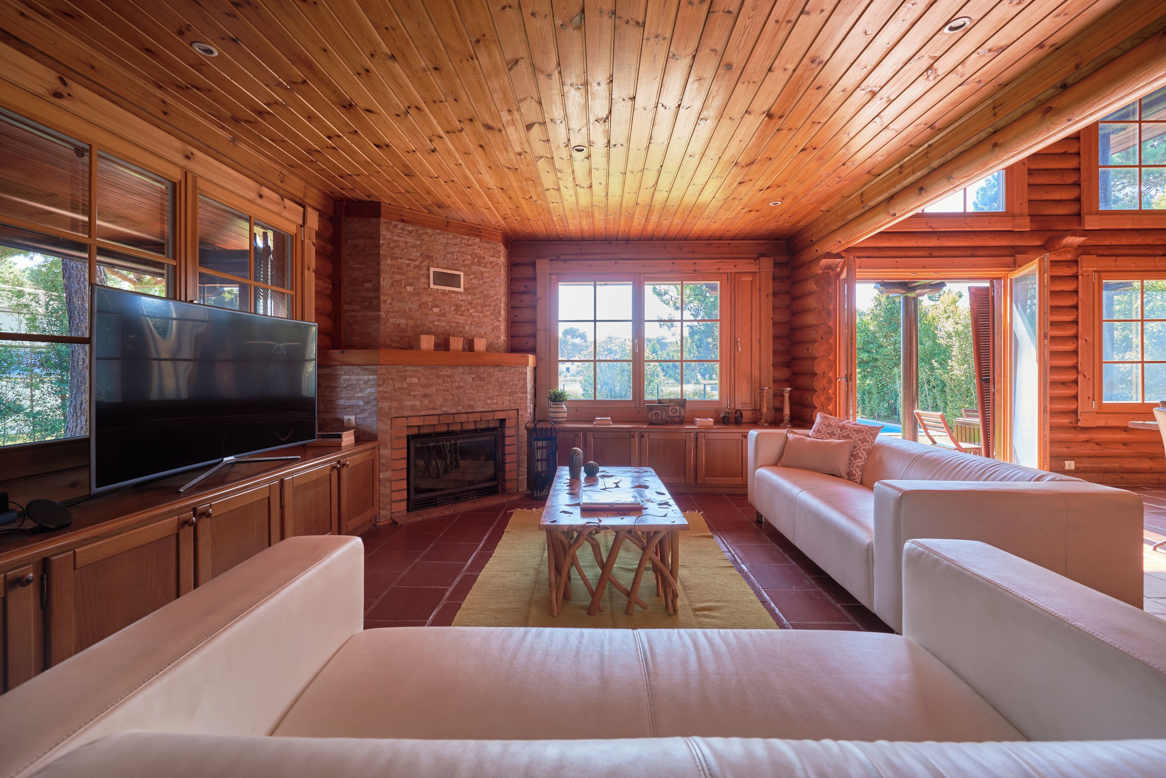 Villa | Living room | Flat-screen TV