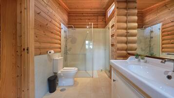 Villa | Badezimmer