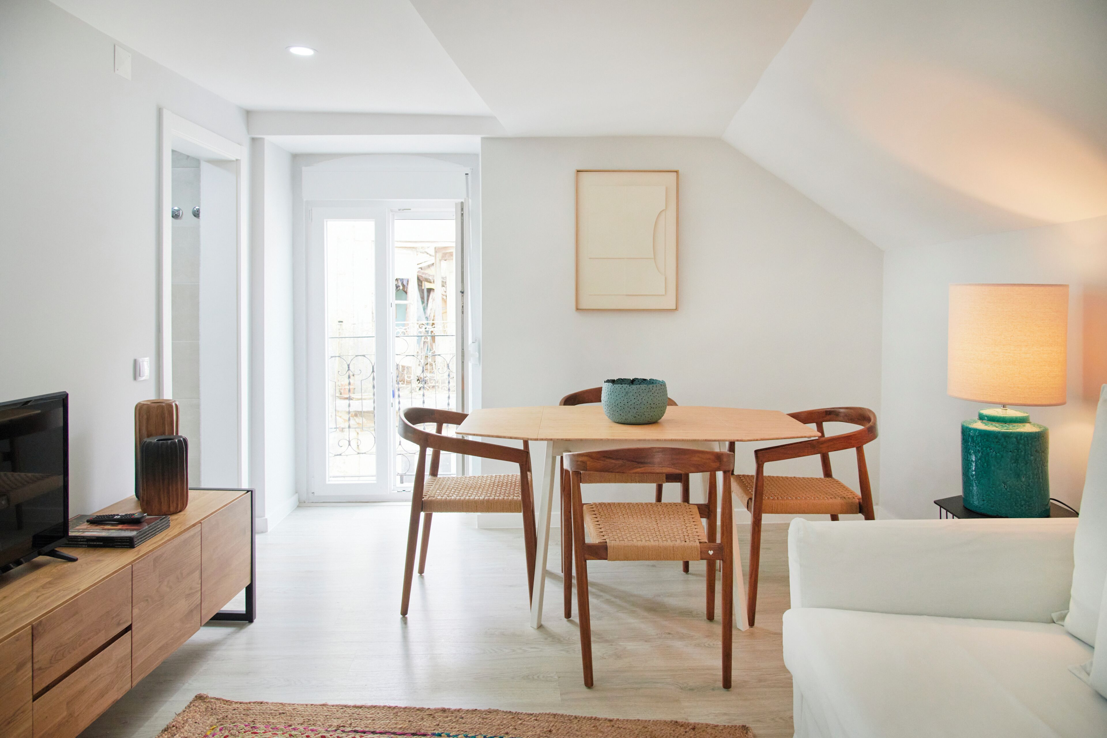 Villa, 2 Bedrooms | Living room | Flat-screen TV