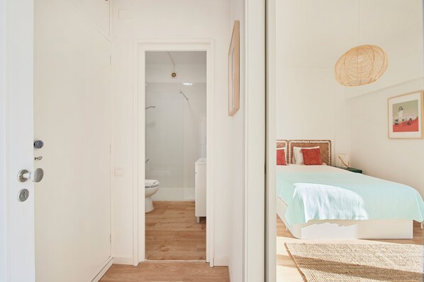 Apartment, 1 Bedroom | 1 bedroom, free WiFi - Seaview & Sunset Balcony Charm, By Timecooler (Setubal)