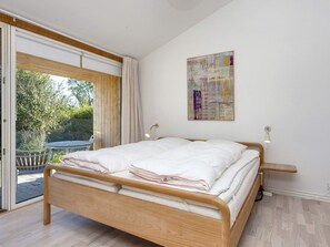 Casa | 3 quartos, individualmente mobiliados