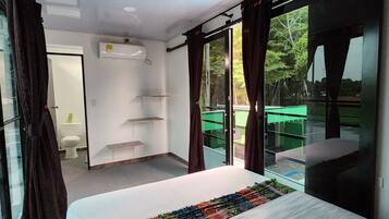 Villa, Accessible, Smoking