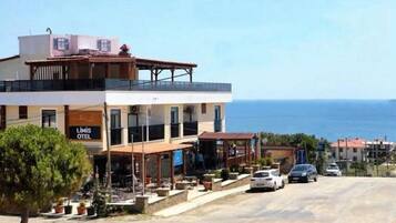 Bagian depan properti