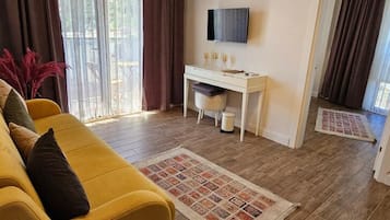 Suite Familiale | 1 chambre, coffres-forts dans les chambres, Wi-Fi gratuit