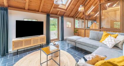 Holiday Home in Reest Valley Near Forest & Pond