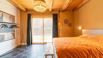 House | 4 bedrooms, individually furnished, bed sheets