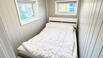House | 3 bedrooms, individually furnished