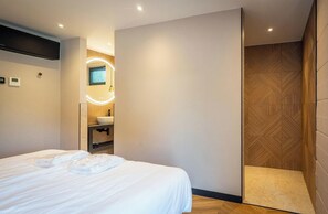 Casa | 3 camere, con arredamento individuale, ferro/asse da stiro, lenzuola