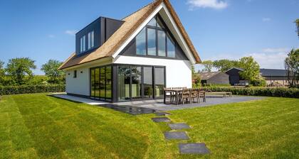 Pet-friendly Villa With Sauna