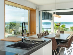 Villa | Private kitchen