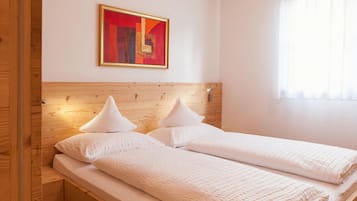 Apartemen | 1 kamar tidur dan dilengkapi dengan perabotan berbeda-beda