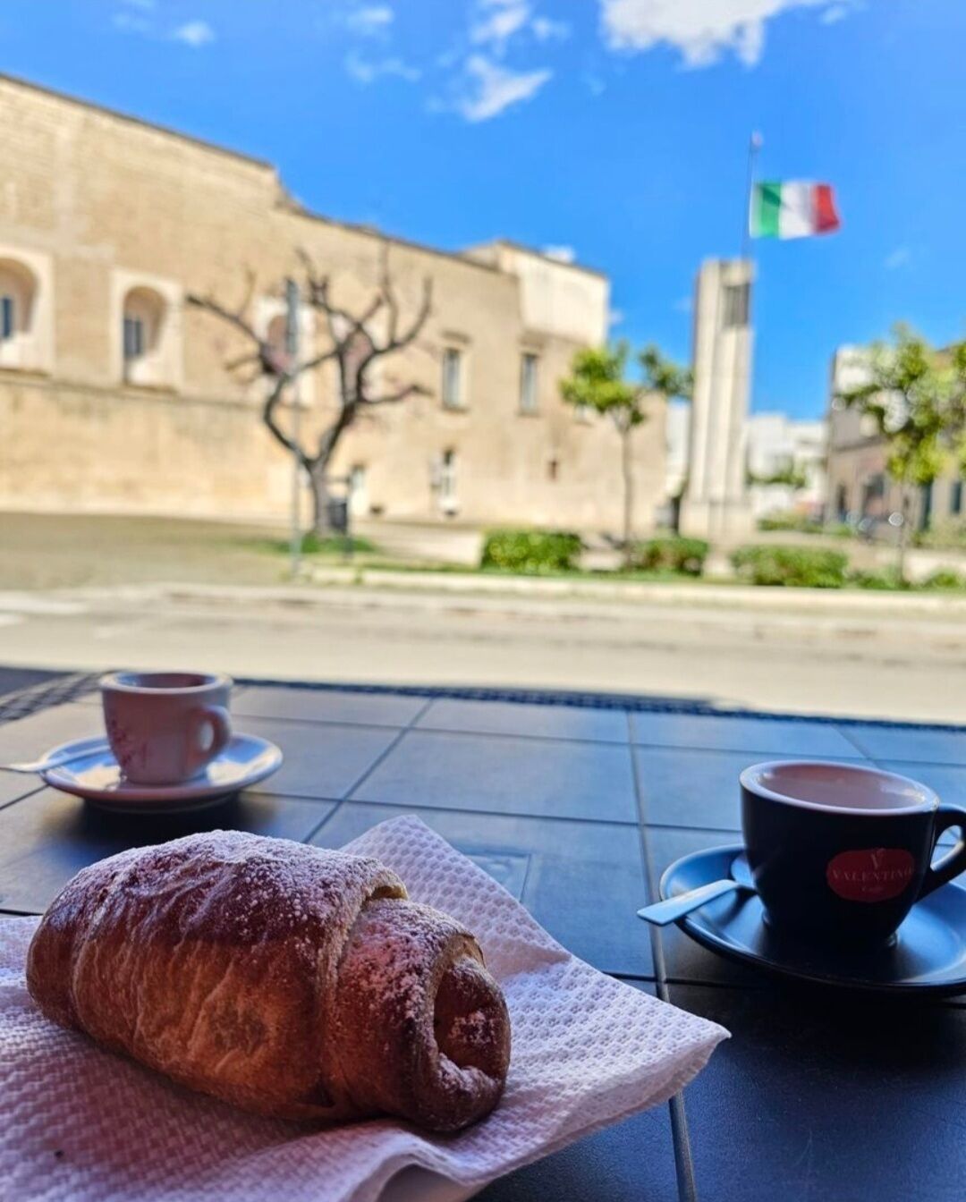 Colazione a base di specialità locali inclusa, servita tutte le mattine 