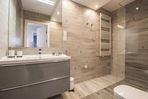 Apartment, 1 Bedroom, Balcony, Mountain View | Bathroom | Shower, towels - Bukowa Apartment in Wisła by Renters (Wisla)