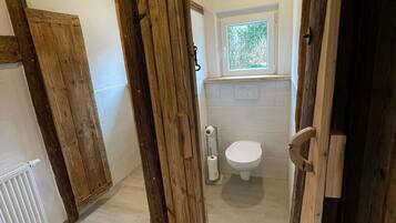 Dusche, Seife, Toilettenpapier