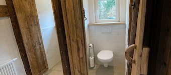 Rustic holiday home for 12 people