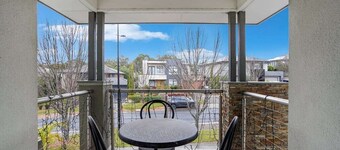 Bundoora Perfection - Luxury Family Oasis w pool