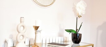 Brynmill Flat Sleeps 3/5 | Close to Beach, Uni & Park | Free Wifi | Free Parking