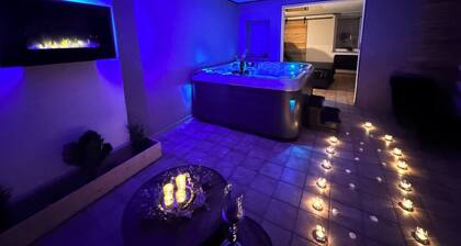 Suite Pour Amoureux Avec Jacuzzi Pour une Nuit Unique Hors du Quotidien