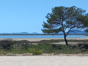 En la playa