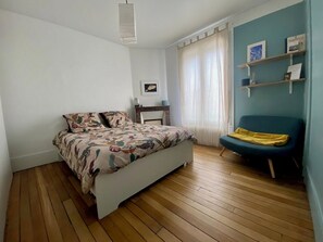 3 chambres, fer et planche à repasser, Wi-Fi, literie fournie