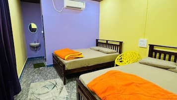 Classic Room | 1 bedroom, free WiFi