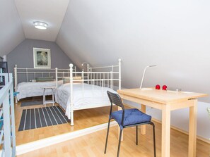 Ferienhaus | 3 Schlafzimmer, individuell eingerichtet, Bügeleisen/Bügelbrett