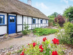 House | Exterior - 6 Person Holiday Home in Orsted (Ørsted)