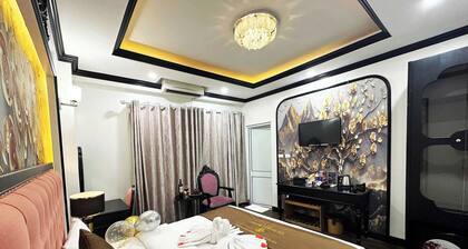 Victoria Hotel Me Tri