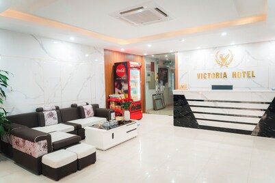 Victoria Hotel Me Tri