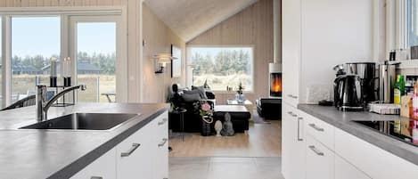 House | Private kitchen