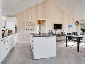 House | Private kitchen
