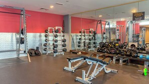 Gym - SuperHost - Chic Downtown Living 1BR in Dubai's South Ridge 5 (Dubai)