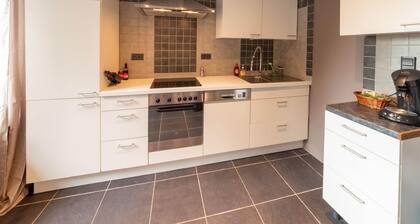 Magnificent Holiday Home With hot Tubs