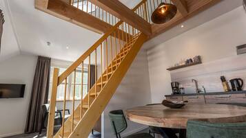 House | Dining