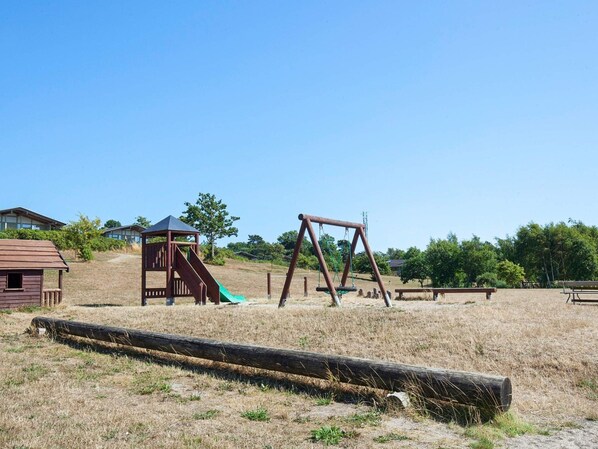 Unclassified image, 1 of 10, button - 6 Person Holiday Park Home in Gilleleje (Gilleleje)