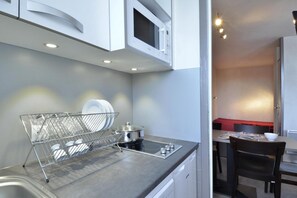 Fridge, microwave, dishwasher