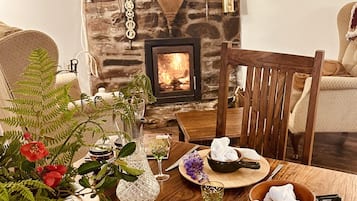 House | Dining