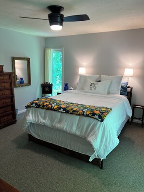 4 bedrooms, desk, iron/ironing board, WiFi - Serenity Home - Forest, Fun, and Adventure (Brevard)