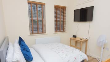 Apartment | 1 bedroom, iron/ironing board, free WiFi, bed sheets