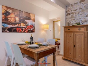 Dining - Casa Tonia Comfortable Holiday Residence (Medulin)