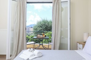 2 chambres, Wi-Fi gratuit, draps fournis