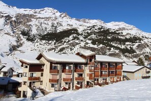 Exterior - 200m from resort center, 3rd floor, balcony, tv, ski locker, 42m², Val Cenis (Lanslevillard)