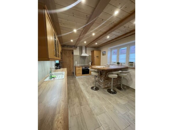 Apartment | Private kitchen | Oven