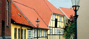 博根瑟假日公園八人度假屋