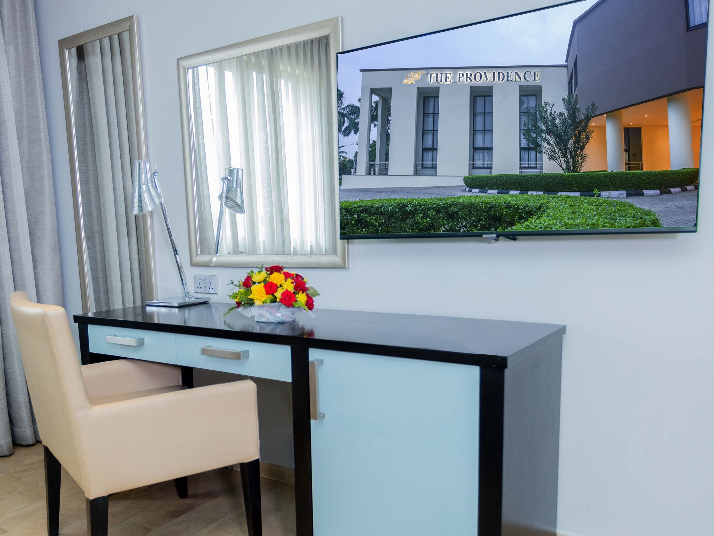 Executive-studiosviitti, 1 keskisuuri parisänky | Oleskelualue