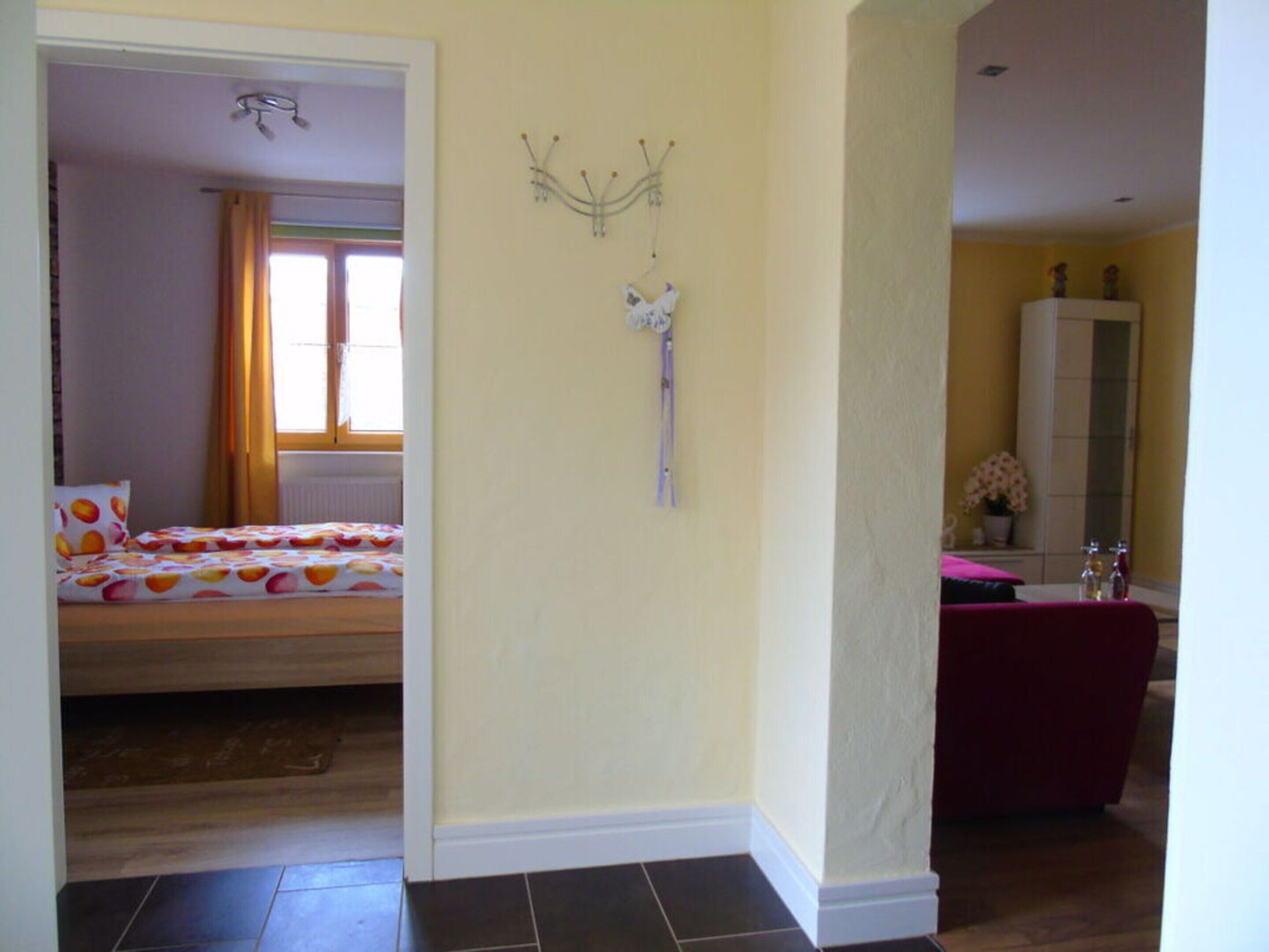 House | 1 bedroom, individually furnished