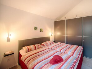 Casa | 2 habitaciones y muebles diferentes 