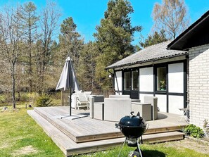 House | Terrace/patio