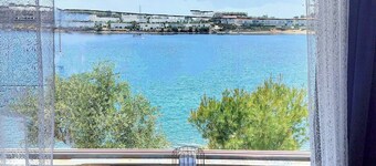 Cap Sounion Seafront Apartment - Cozy suite with a view of the Aegean Sea!