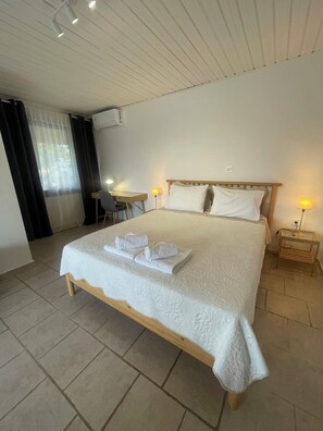 1 chambre, bureau, fer et planche Ă  repasser, Wi-Fi gratuit